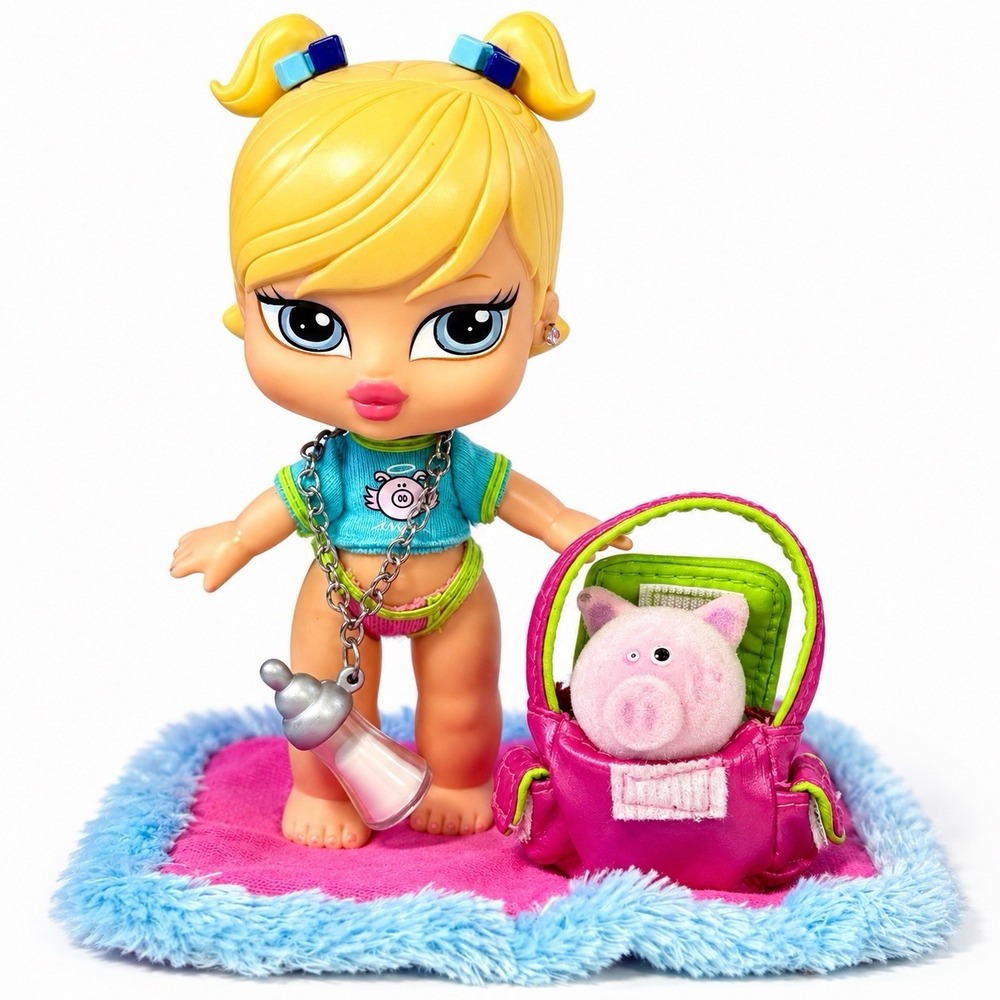 Bratz Babyz Cloe Doll 2004 MGA 1st Edition Angel Pig Bag Blanket Bottle Outfit